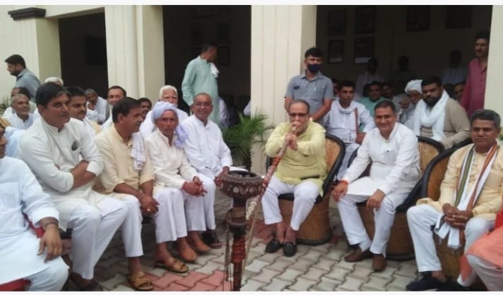 बोले पंचायती राज मंत्री भूपेंद्र चौधरी, सिसौली में अब तालिबान की तरह बंदूकधारियों का कब्जा