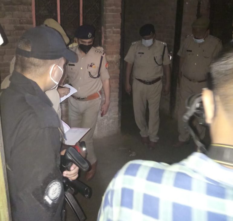 बिजनौर- मामूली विवाद में पति ने पत्नी की गोली मार कर दी हत्या