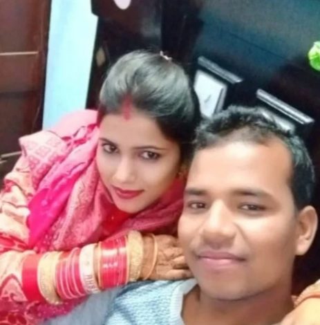 पत्नी की हत्या कर युवक ने लगाई फांसी, 11 दिन पहले ही हुआ था बेटा