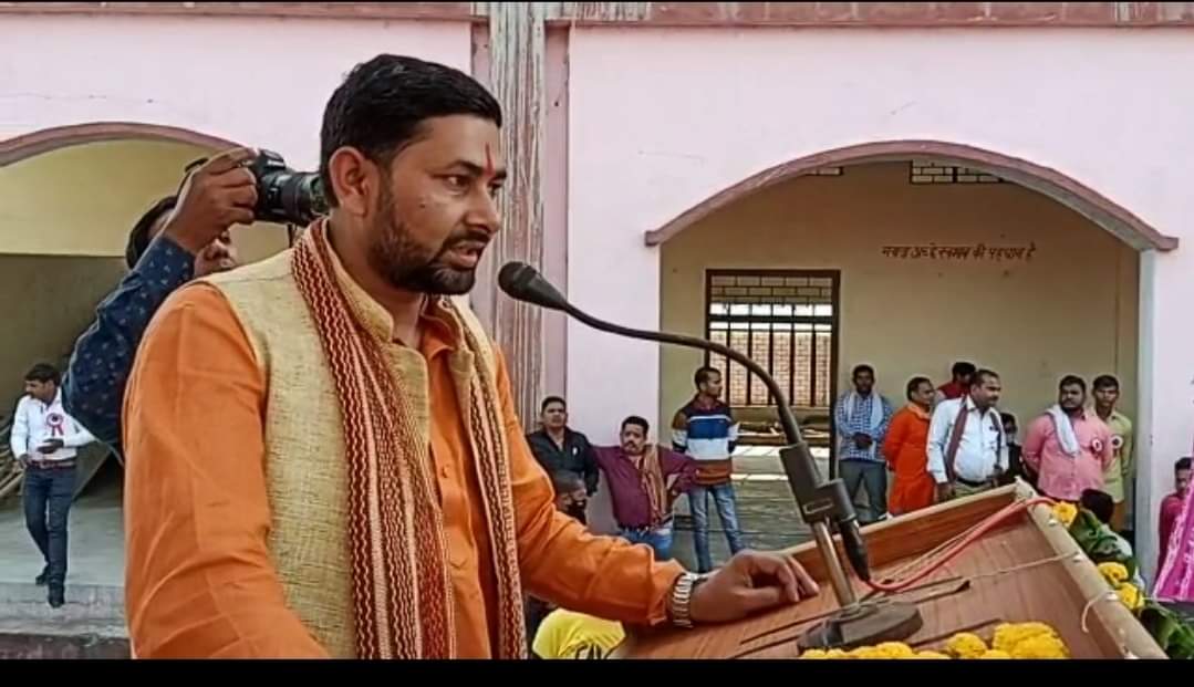 प्रजापति महासम्मेलन उमड़ी हजारों लोगों की भीड़ ने भाजपा से मांगा विधानसभा का टिकट