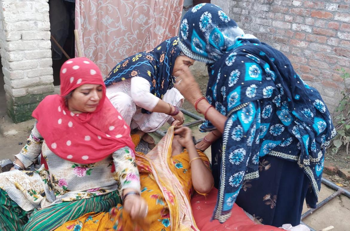 Saharanpur news : बड़ा हादसा, मकान की छत गिरने से बच्चे की मौत, तीन परिजन घायल