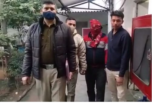 patpadganj police