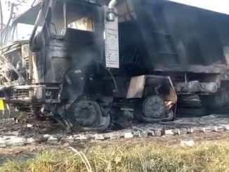 Dumper caught fire driver burnt