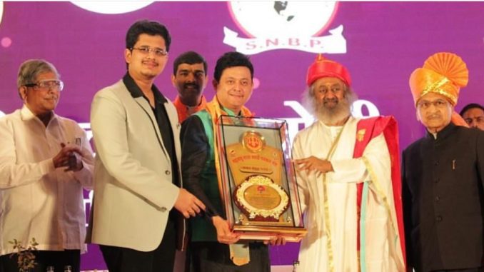Swapnil Joshi honored
