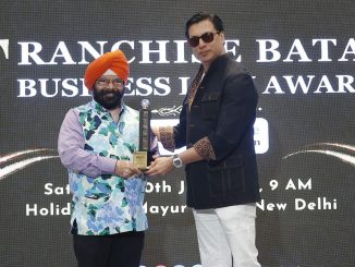 Madhur Bhandarkar honored Pamma