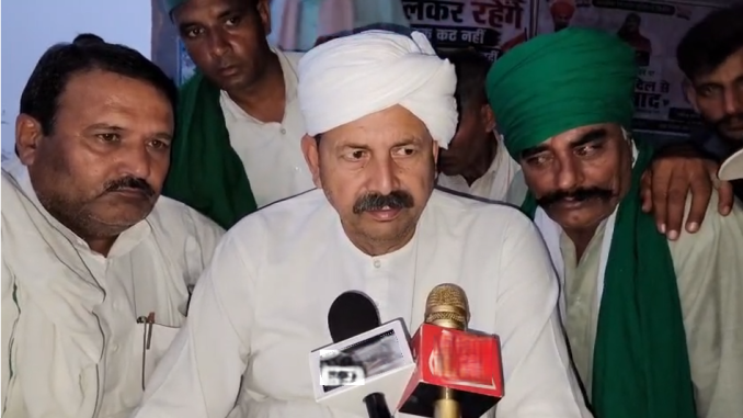 naresh tikait